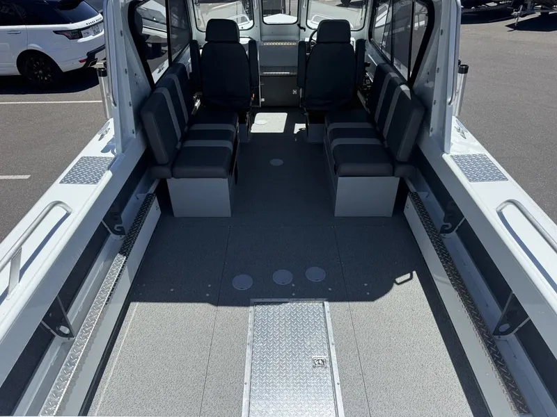Slide: The Image of Hewescraft 210 Sea Runner Hardtop 2026 - 6