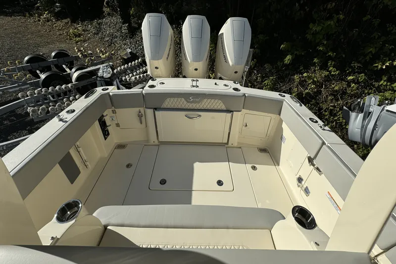 Slide: The Image of Scout 357 LXF 2025 - 10