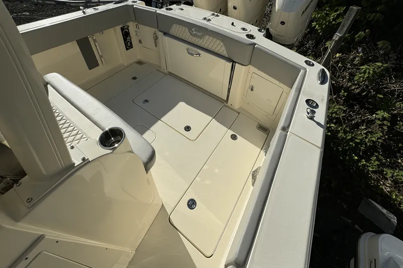 Slide: The Image of Scout 357 LXF 2025 - 13