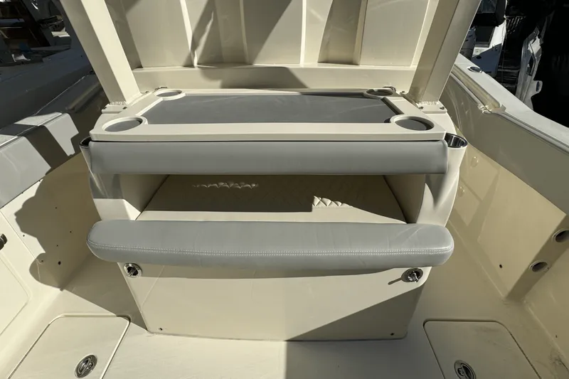 Slide: The Image of Scout 357 LXF 2025 - 34