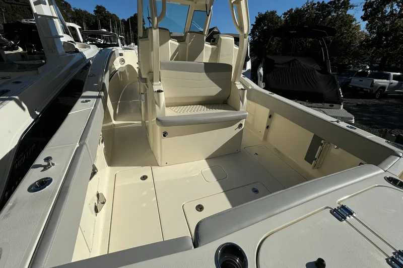 Slide: The Image of Scout 357 LXF 2025 - 5