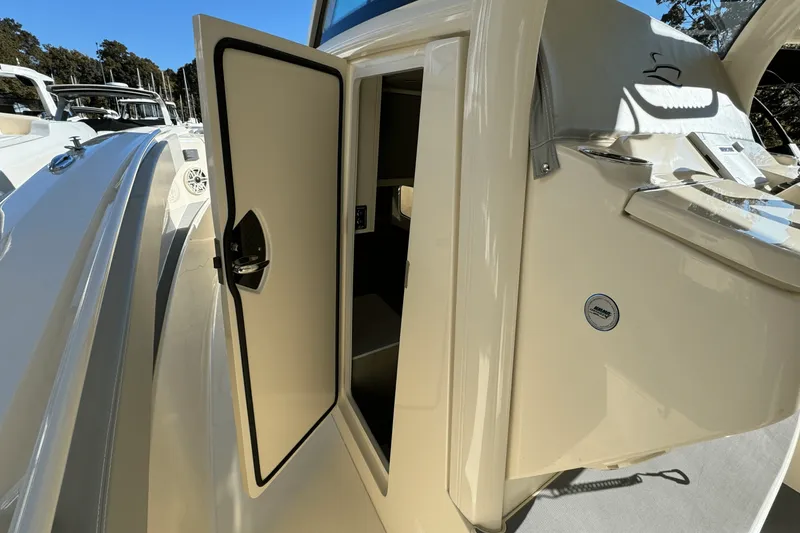 Slide: The Image of Scout 357 LXF 2025 - 58