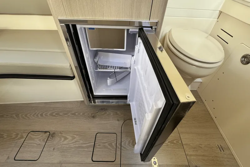 Slide: The Image of Scout 357 LXF 2025 - 75