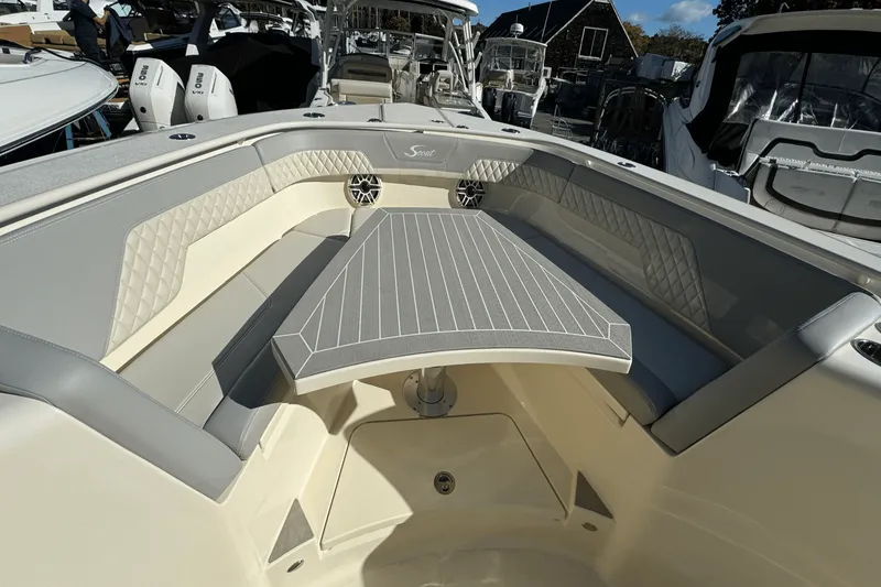 Slide: The Image of Scout 357 LXF 2025 - 95