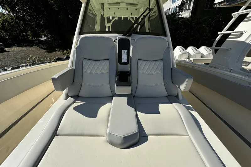 Slide: The Image of Scout 357 LXF 2025 - 99