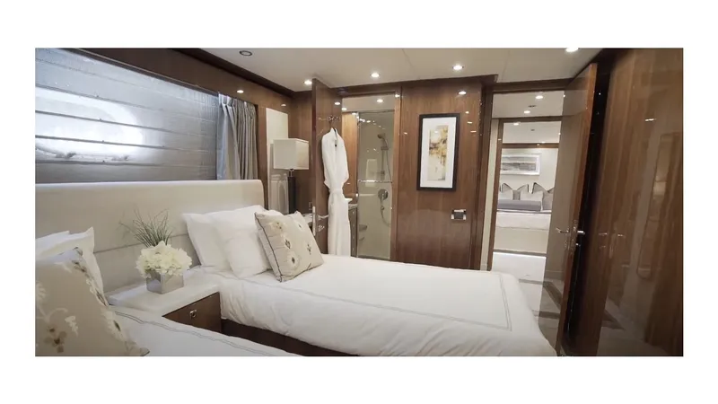 Slide: The Image of Hargrave Raised Pilothouse 2017 - 20
