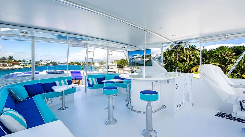 Slide: The Image of Hatteras Cockpit Motor Yacht 2003 - 23