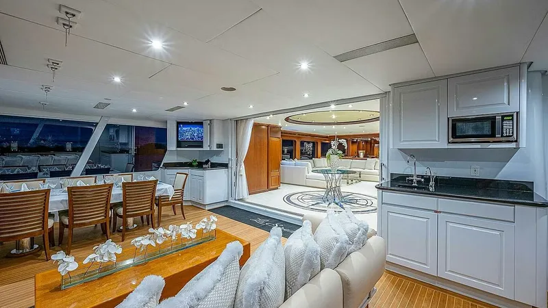 Slide: The Image of Christensen Raised Pilothouse MY 2000 - 4
