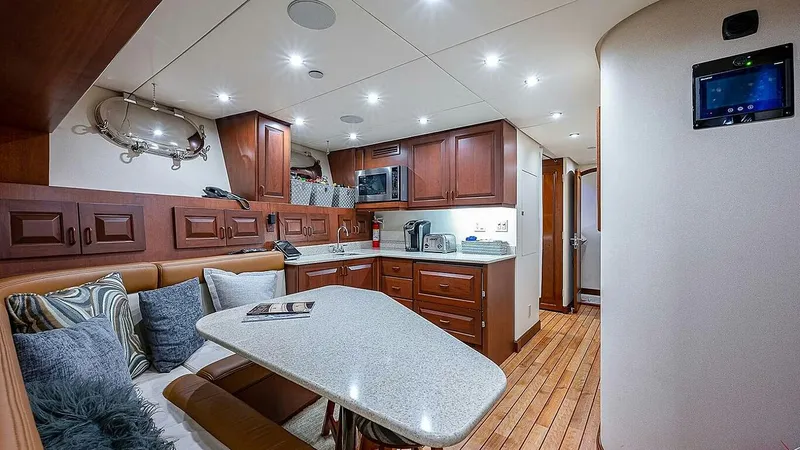 Slide: The Image of Christensen Raised Pilothouse MY 2000 - 38