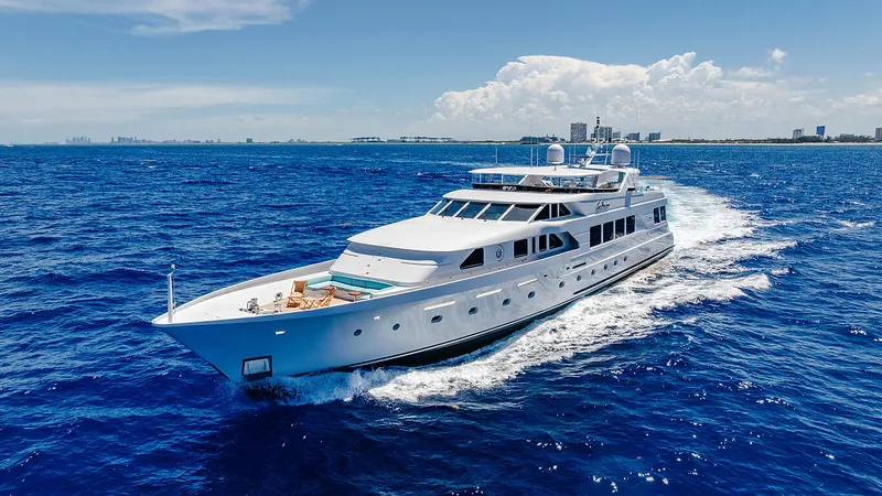 Slide: The Image of Christensen Raised Pilothouse MY 2000 - 42