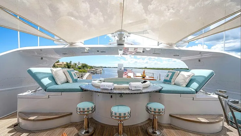 Slide: The Image of Christensen Raised Pilothouse MY 2000 - 31