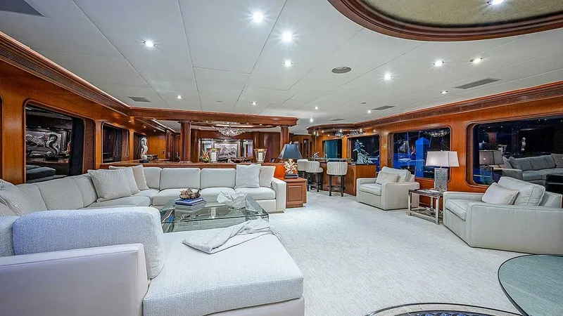 Slide: The Image of Christensen Raised Pilothouse MY 2000 - 6
