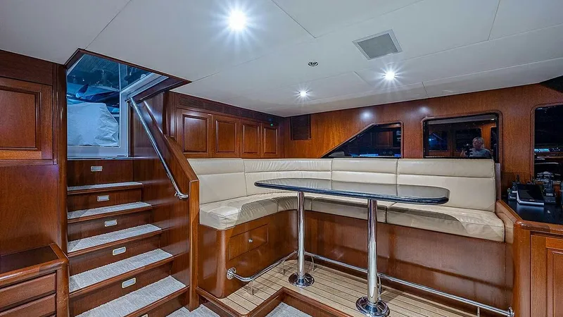 Slide: The Image of Christensen Raised Pilothouse MY 2000 - 12