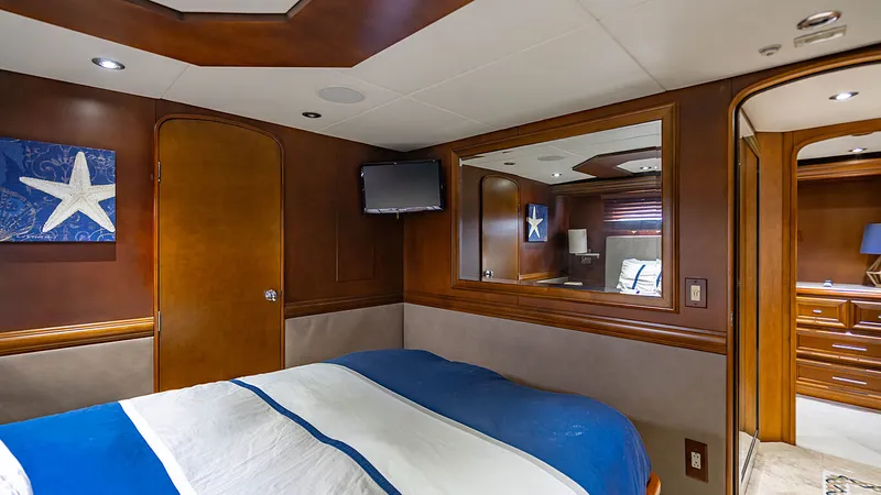 Slide: The Image of Broward Raised Pilothouse 2006 - 24