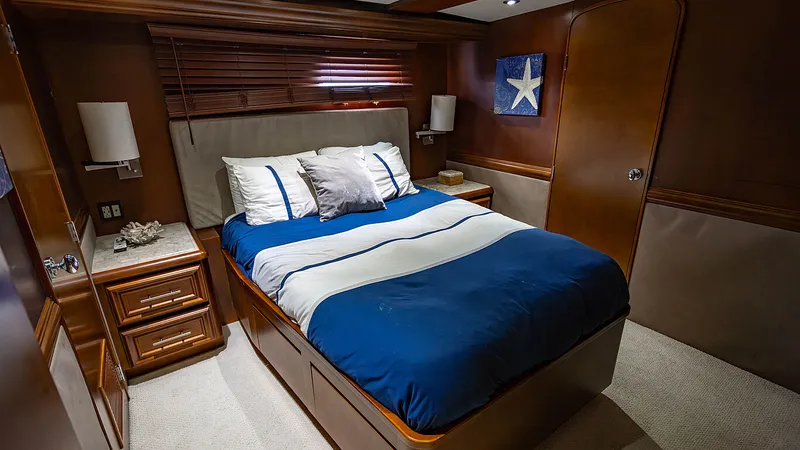 Slide: The Image of Broward Raised Pilothouse 2006 - 23