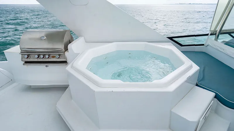 Slide: The Image of Broward Raised Pilothouse 2006 - 30