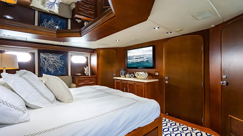 Slide: The Image of Broward Raised Pilothouse 2006 - 14