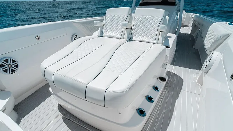 Slide: The Image of Intrepid 407 Nomad FE 2022 - 11