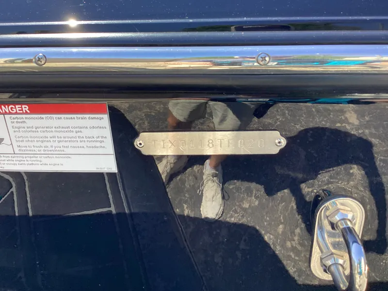 Slide: The Image of Tigé 23 ZX 2020 - 7