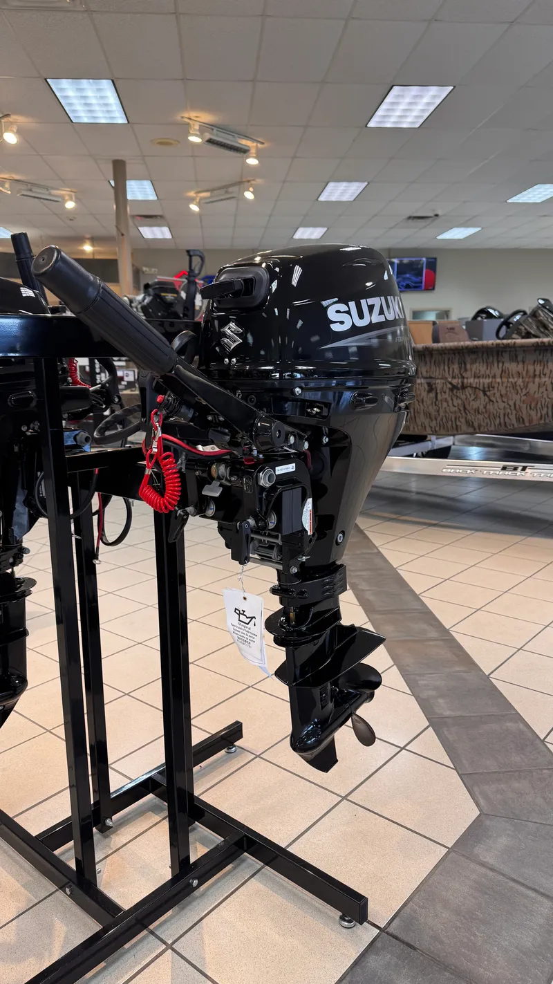 Slide: The Image of Suzuki Marine DF9.9BES5 - 2