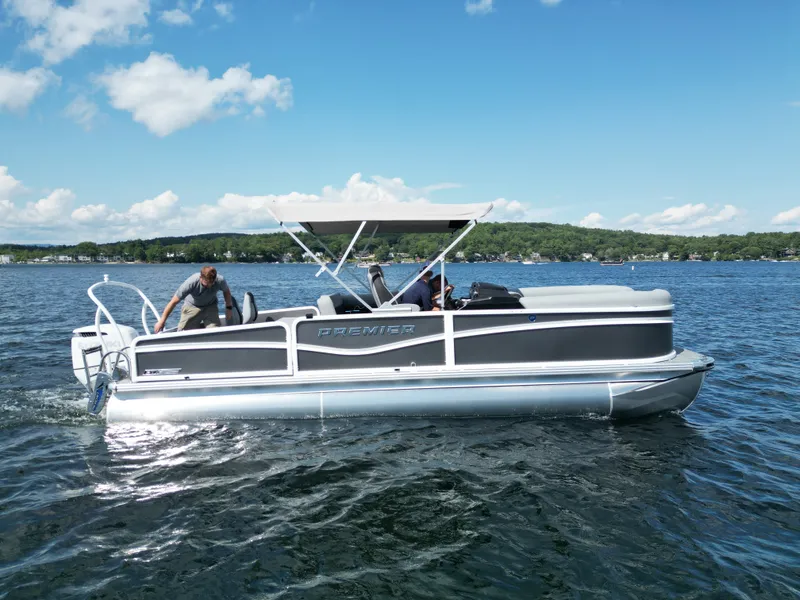Slide: The Image of Premier 230 Sunsation RS - CL PTX 2027 - 2