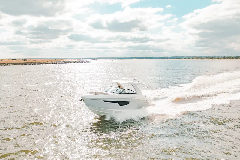 Slide: The Image of Cruisers Yachts 34 GLS Outboard 2025 - 10