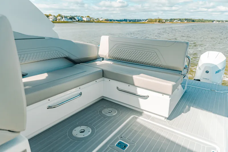 Slide: The Image of Cruisers Yachts 34 GLS Outboard 2025 - 23