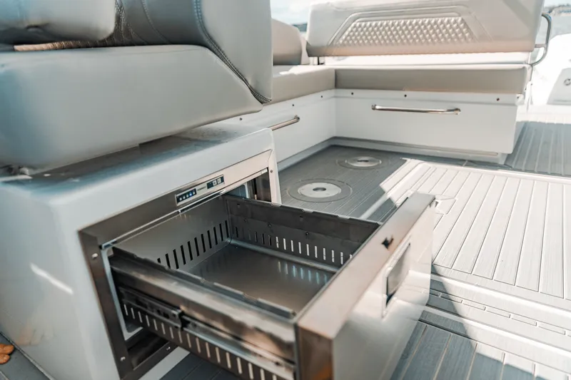 Slide: The Image of Cruisers Yachts 34 GLS Outboard 2025 - 31