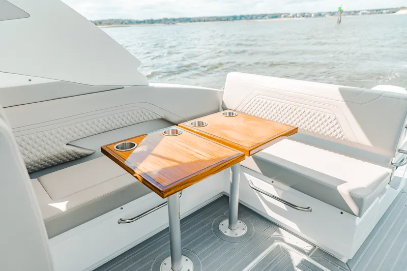 Slide: The Image of Cruisers Yachts 34 GLS Outboard 2025 - 40