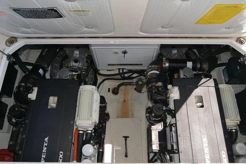Slide: The Image of Sabre 38 Salon Express 2021 - 104