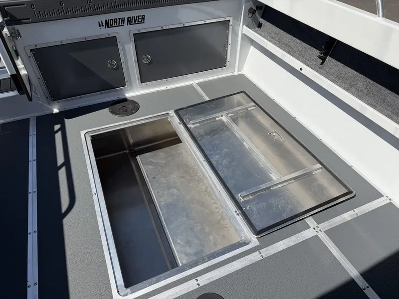 Slide: The Image of North River 23' Seahawk 2027 - 12