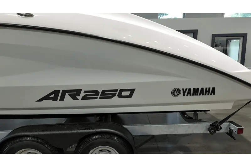 Slide: The Image of Yamaha AR250 2025 - 3