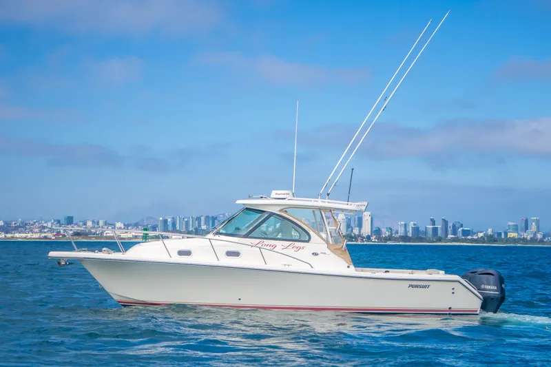 The Image of Pursuit OS 315 Offshore 2014 - 0