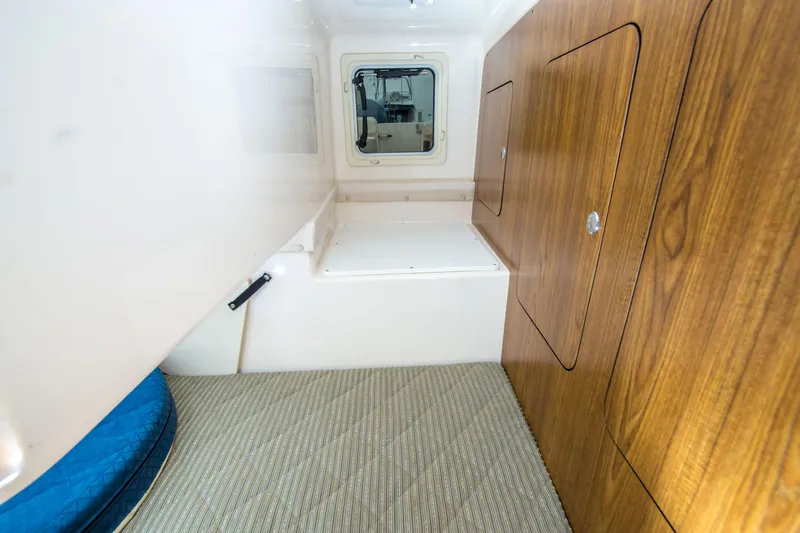 Slide: The Image of Pursuit OS 315 Offshore 2014 - 30