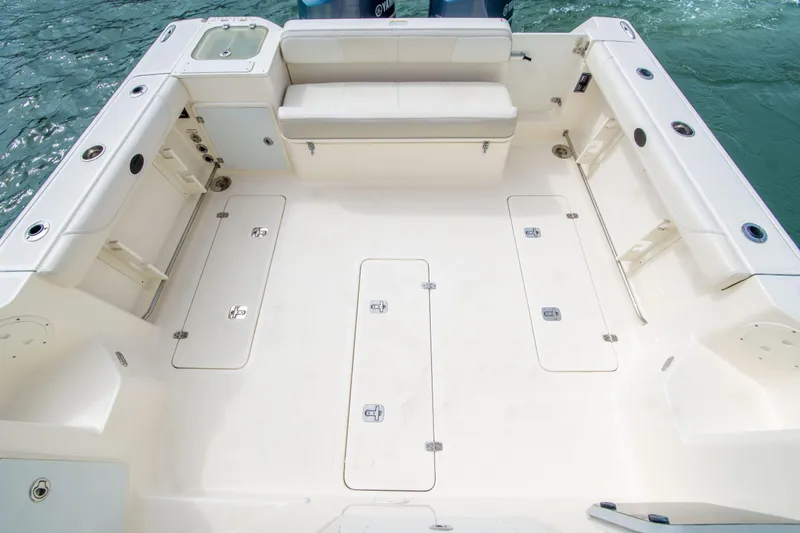 Slide: The Image of Pursuit OS 315 Offshore 2014 - 12