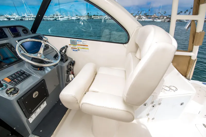 Slide: The Image of Pursuit OS 315 Offshore 2014 - 18
