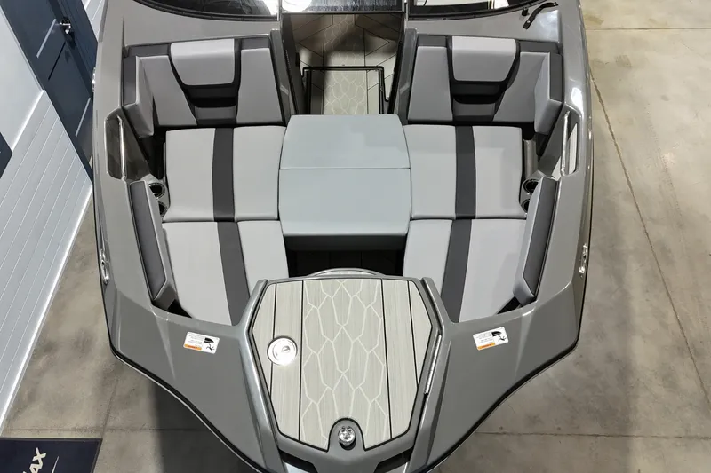 Slide: The Image of Yamaha 222XE 2025 - 23