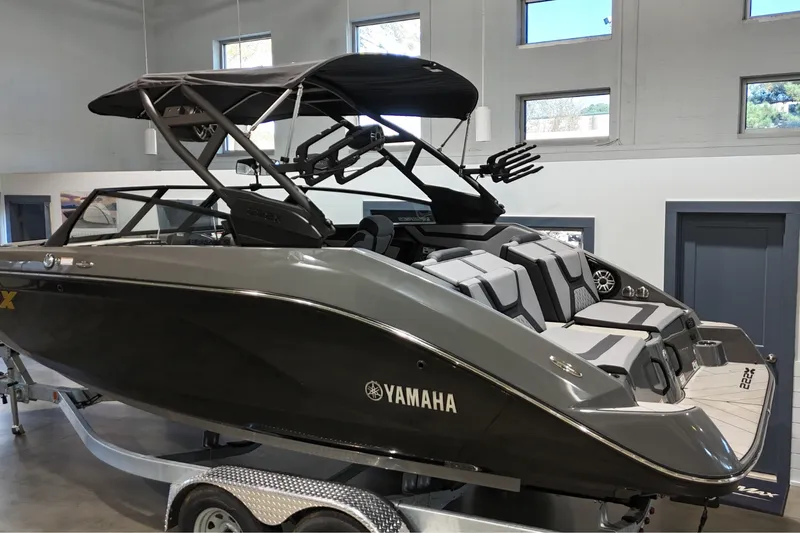 Slide: The Image of Yamaha 222XE 2025 - 4