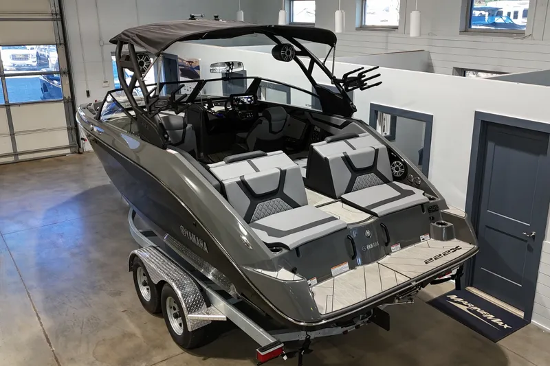 Slide: The Image of Yamaha 222XE 2025 - 5