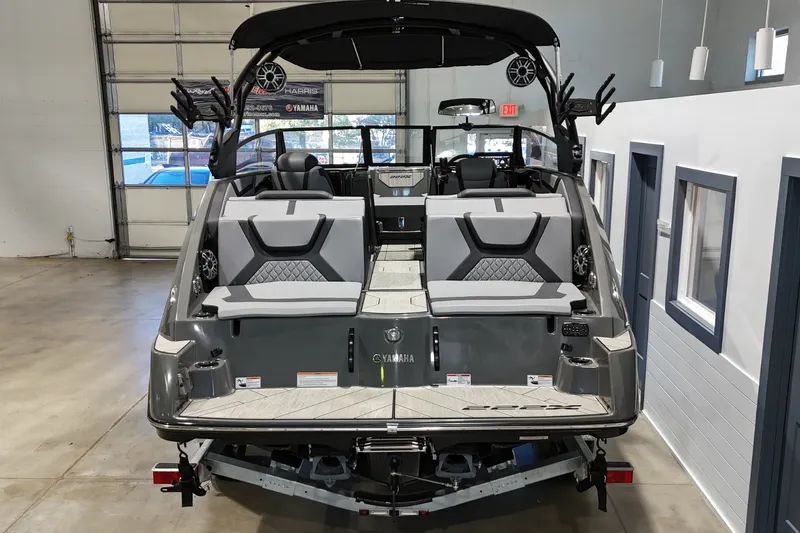 Slide: The Image of Yamaha 222XE 2025 - 8