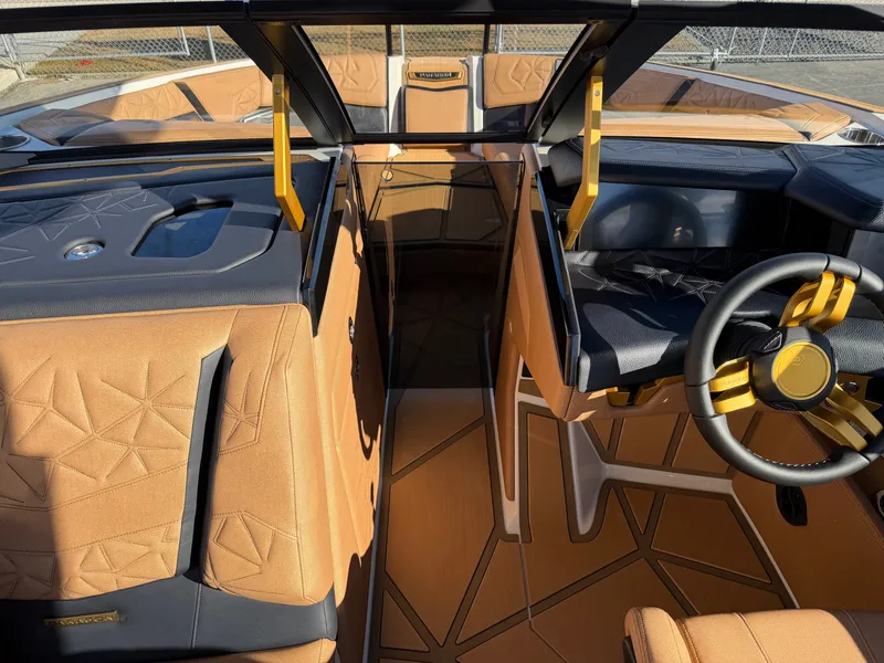 Slide: The Image of Nautique Paragon G23 2026 - 30