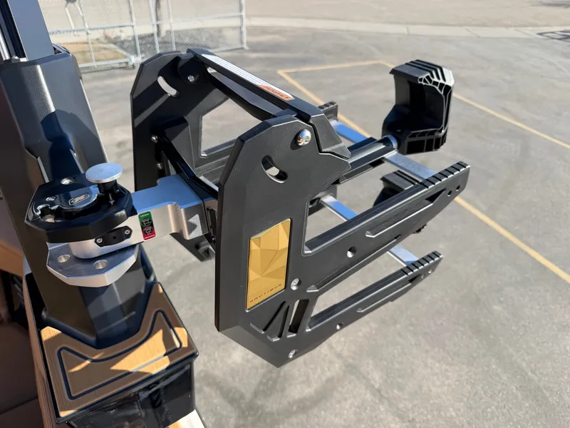 Slide: The Image of Nautique Paragon G23 2026 - 40
