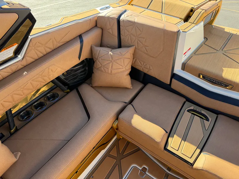 Slide: The Image of Nautique Paragon G23 2026 - 22