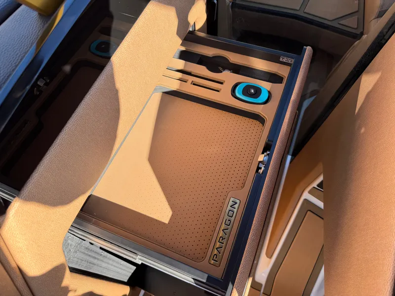 Slide: The Image of Nautique Paragon G23 2026 - 33