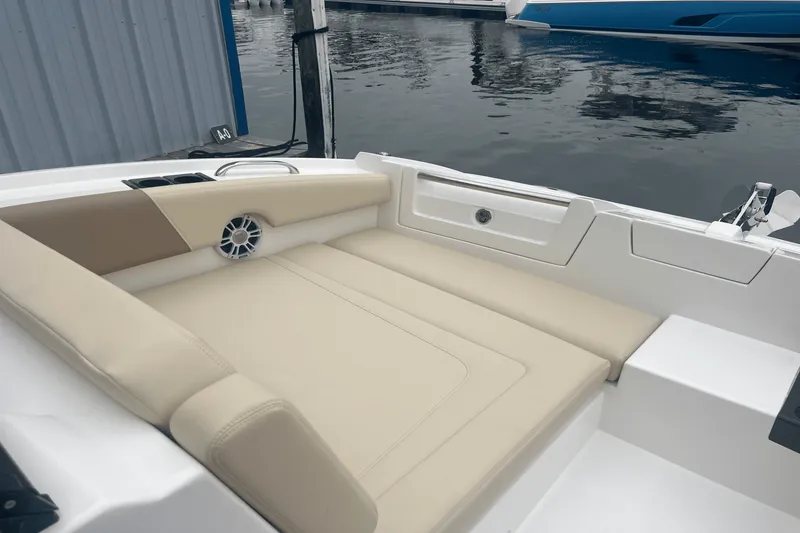 Slide: The Image of Aquila 32 2025 - 25