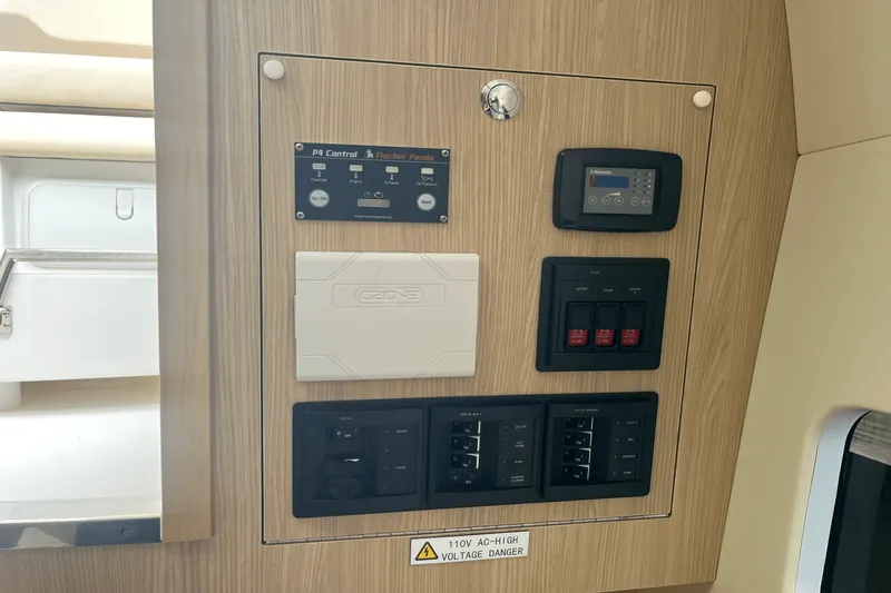 Slide: The Image of Aquila 32 2025 - 32