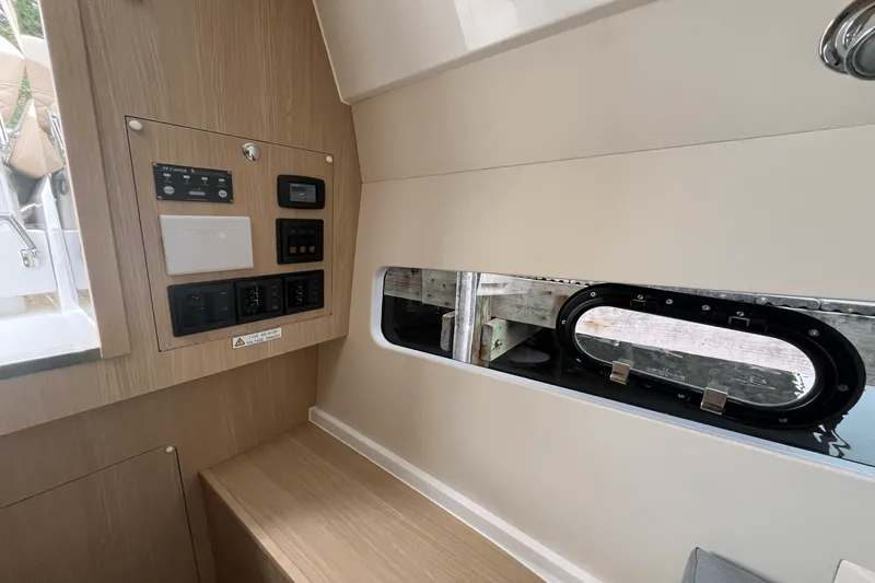 Slide: The Image of Aquila 32 2025 - 33