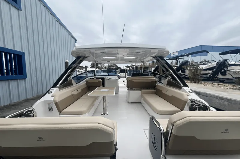 Slide: The Image of Aquila 32 2025 - 9