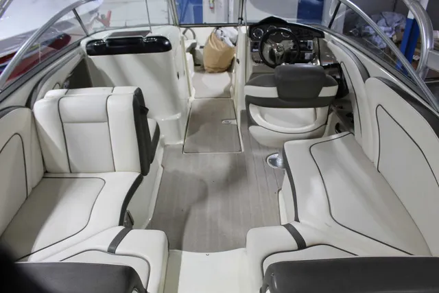 Slide: The Image of Yamaha 242 Limited S 2014 - 2