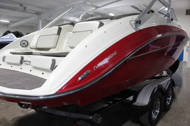 Slide: The Image of Yamaha 242 Limited S 2014 - 9